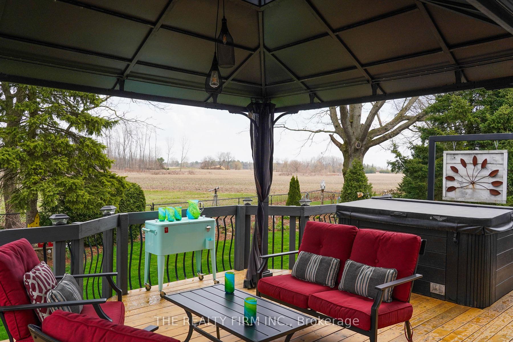 Photo 33 of 2340 Bentim Road, Strathroy-Caradoc, Mount Brydges — HOMEH