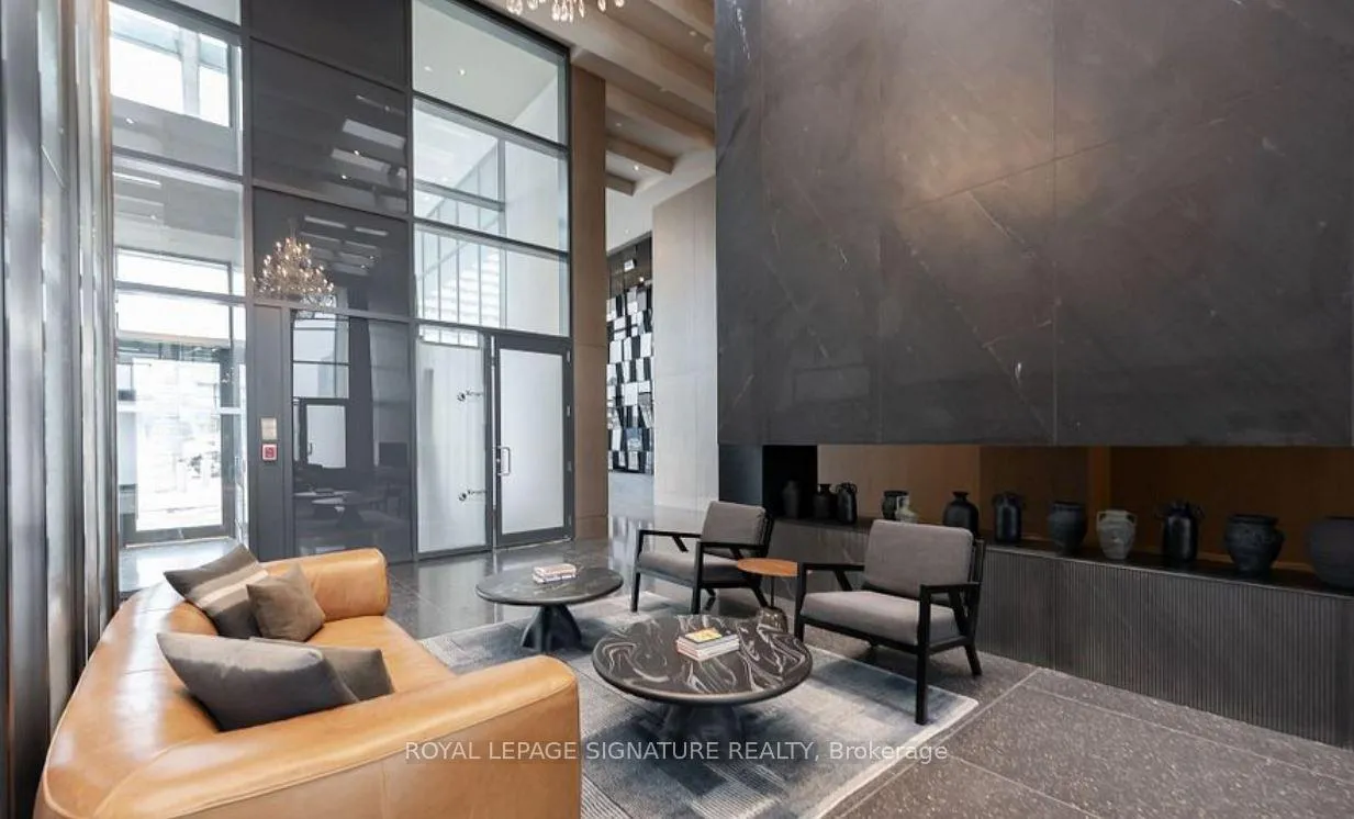 Photo 7 of Unit 4710, 8 Interchange Way, Vaughan, Vaughan Corporate Centre — HOMEH