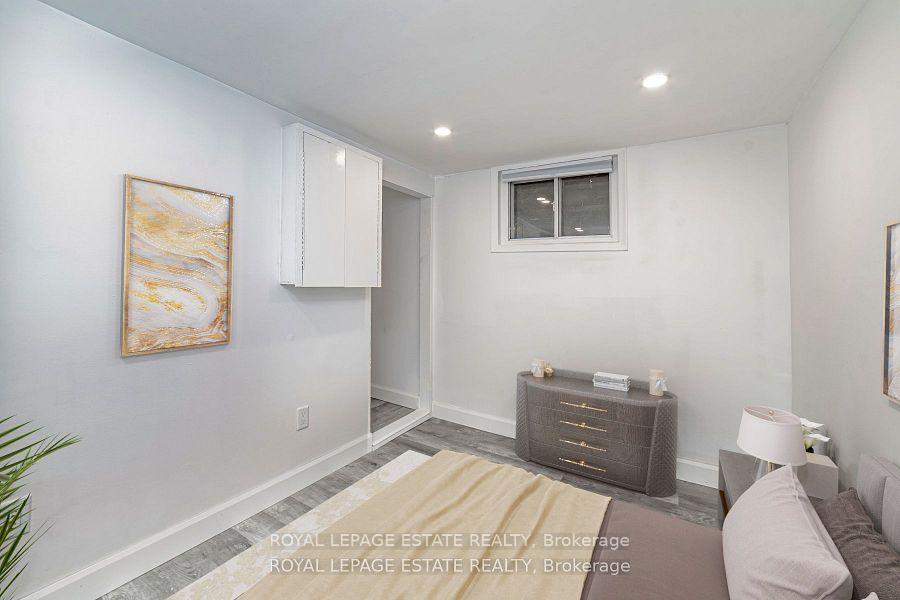 Photo 6 of Unit B, 568 Woodbine Avenue, Toronto, Woodbine Corridor — HOMEH