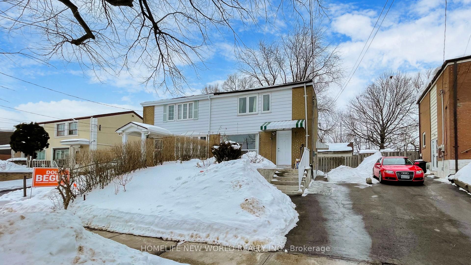 Photo 3 of 44 Kenmark Boulevard, Scarborough, Kennedy Park — HOMEH