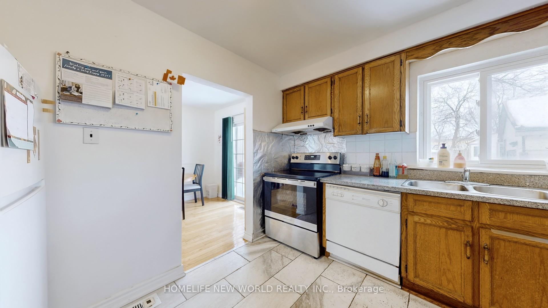 Photo 10 of 44 Kenmark Boulevard, Scarborough, Kennedy Park — HOMEH