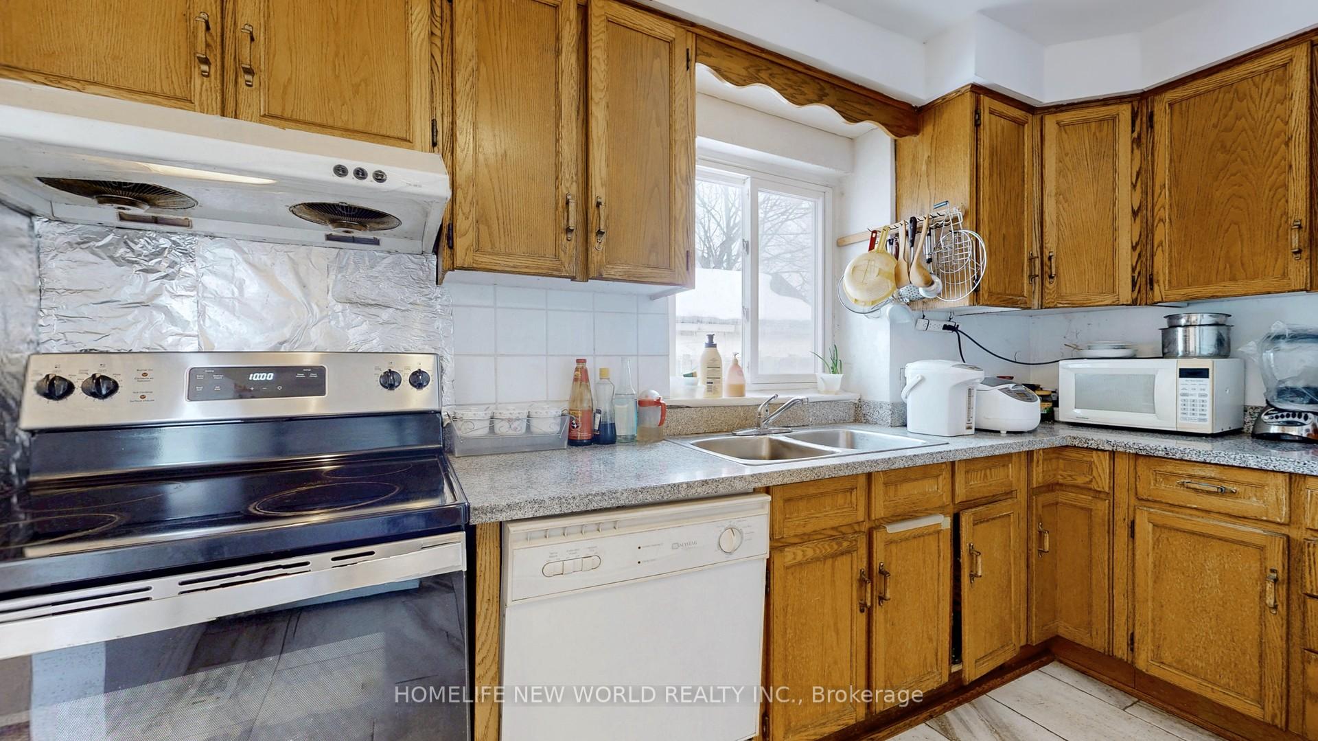 Photo 12 of 44 Kenmark Boulevard, Scarborough, Kennedy Park — HOMEH
