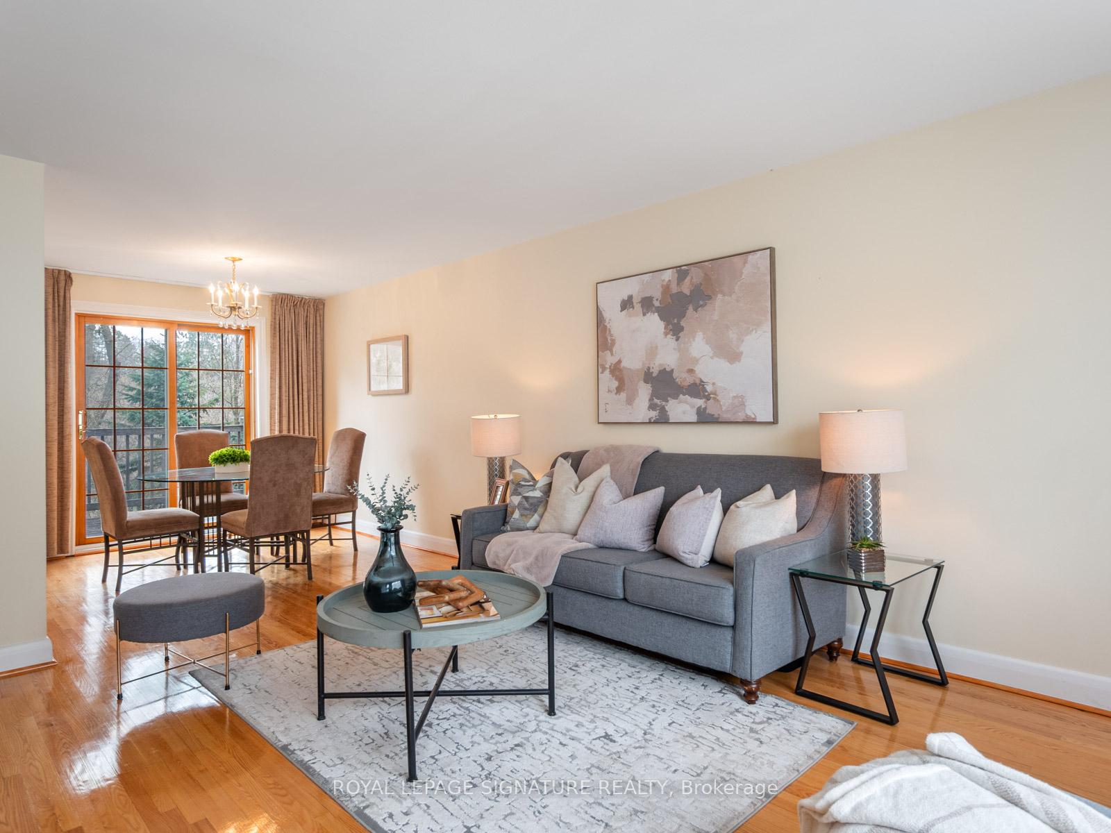 Photo 5 of 7 Notley Place, Toronto, O'Connor-Parkview — HOMEH