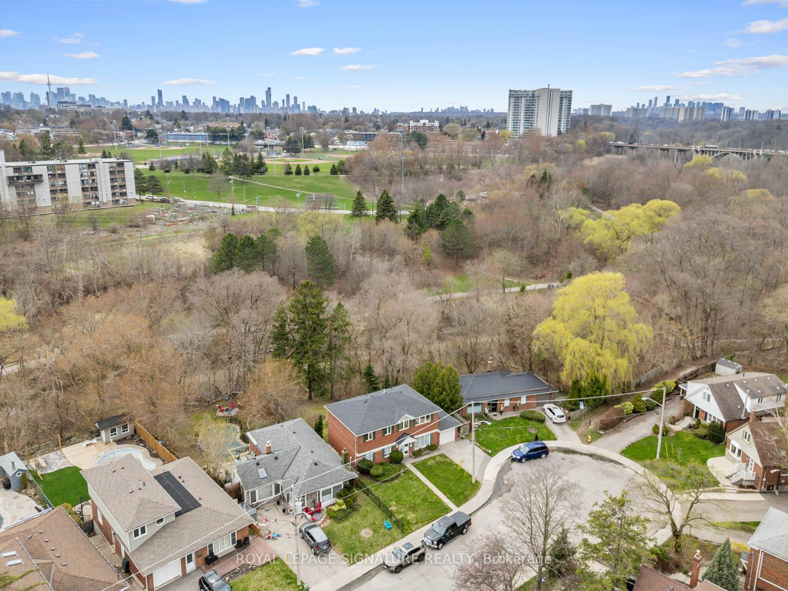 Photo 37 of 7 Notley Place, Toronto, O'Connor-Parkview — HOMEH