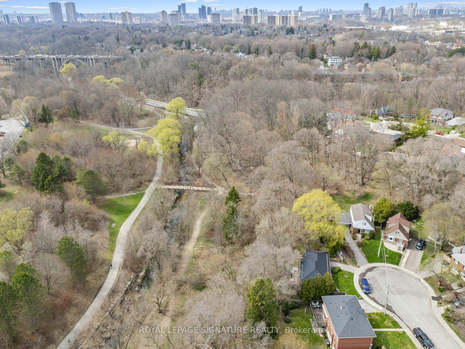 Photo 41 of 7 Notley Place, Toronto, O'Connor-Parkview — HOMEH