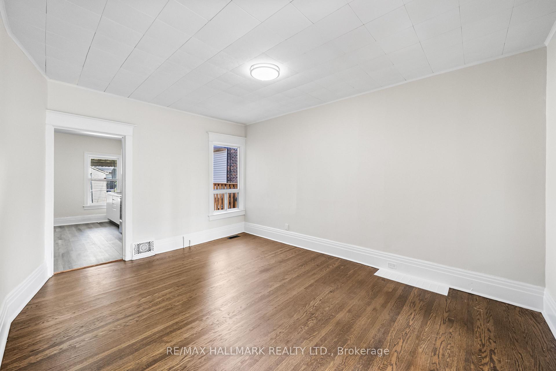 Photo 8 of 84 Lindsey Avenue, Toronto, Dufferin Grove — HOMEH