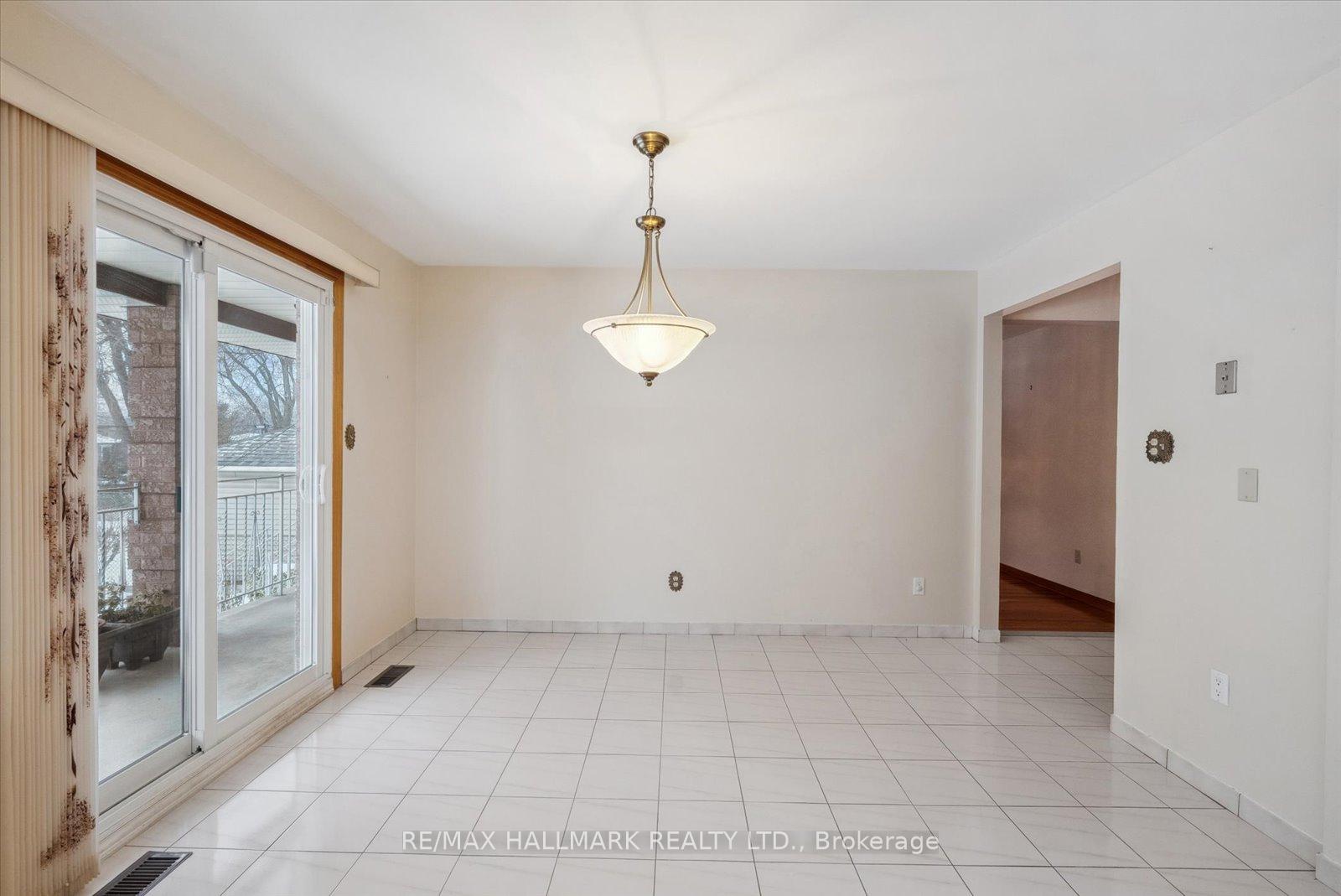 Photo 11 of 10 Cleta Drive, Scarborough, Kennedy Park — HOMEH