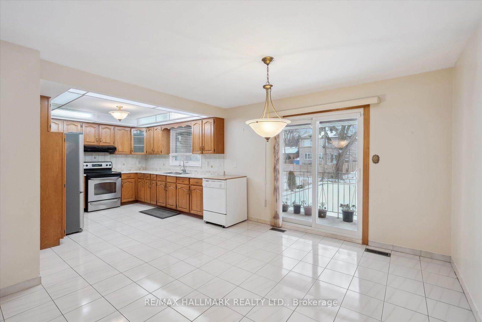 Photo 12 of 10 Cleta Drive, Scarborough, Kennedy Park — HOMEH