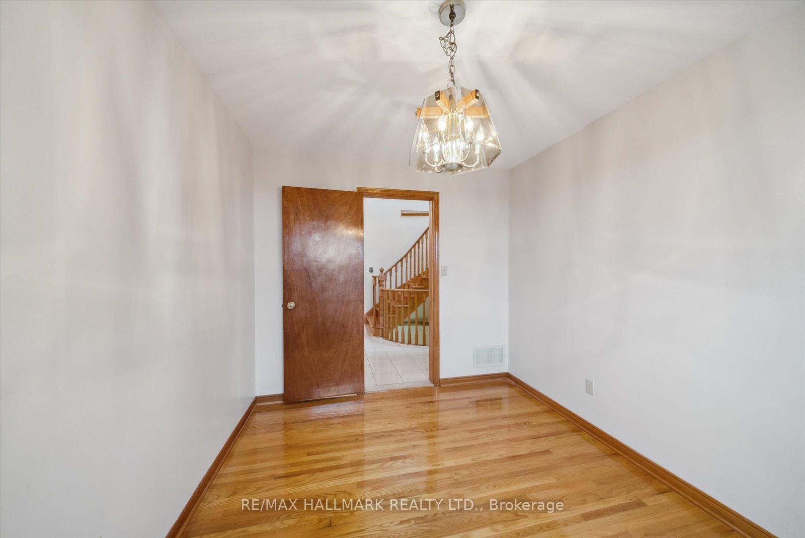 Photo 15 of 10 Cleta Drive, Scarborough, Kennedy Park — HOMEH