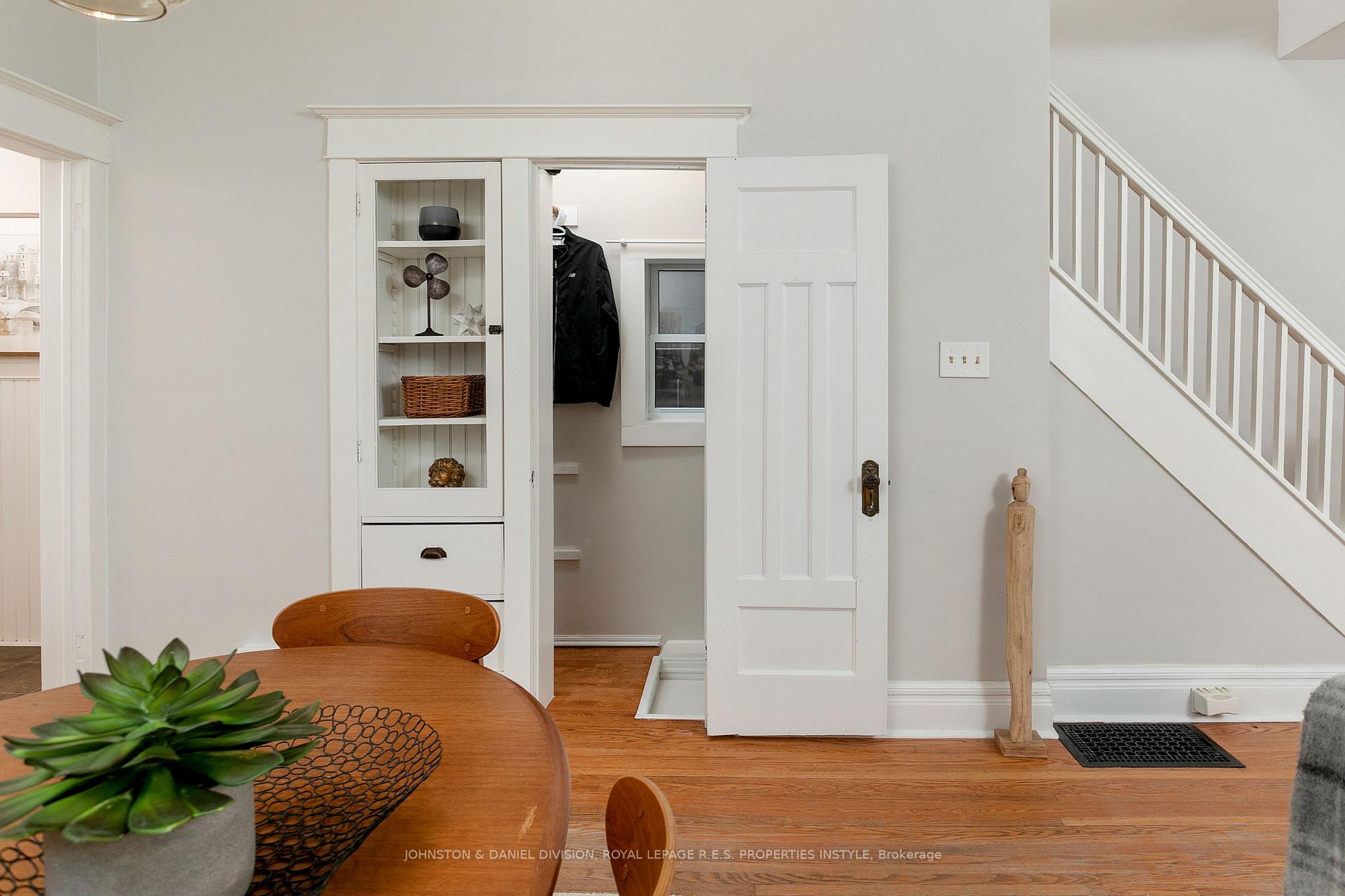 Photo 10 of 96 Barrington Avenue, Toronto, Woodbine-Lumsden — HOMEH
