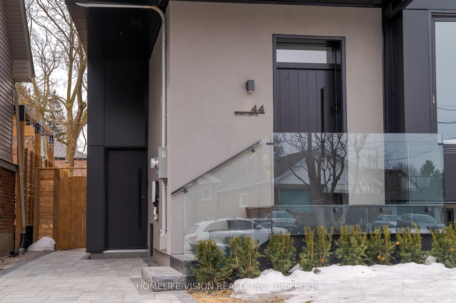Photo 3 of 44 Doris Drive, Toronto, O'Connor-Parkview — HOMEH