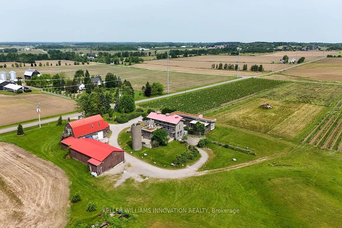Photo 7 of 3749 Walker Road, Lincoln, Beamsville — HOMEH