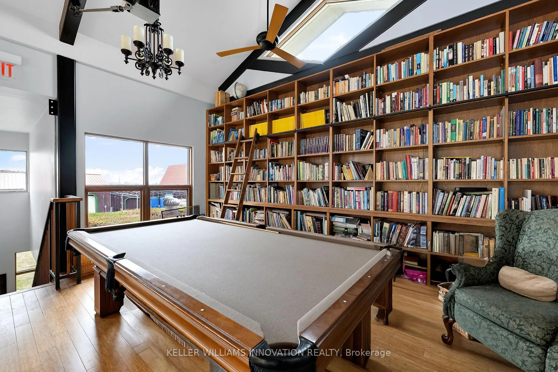 Photo 34 of 3749 Walker Road, Lincoln, Beamsville — HOMEH
