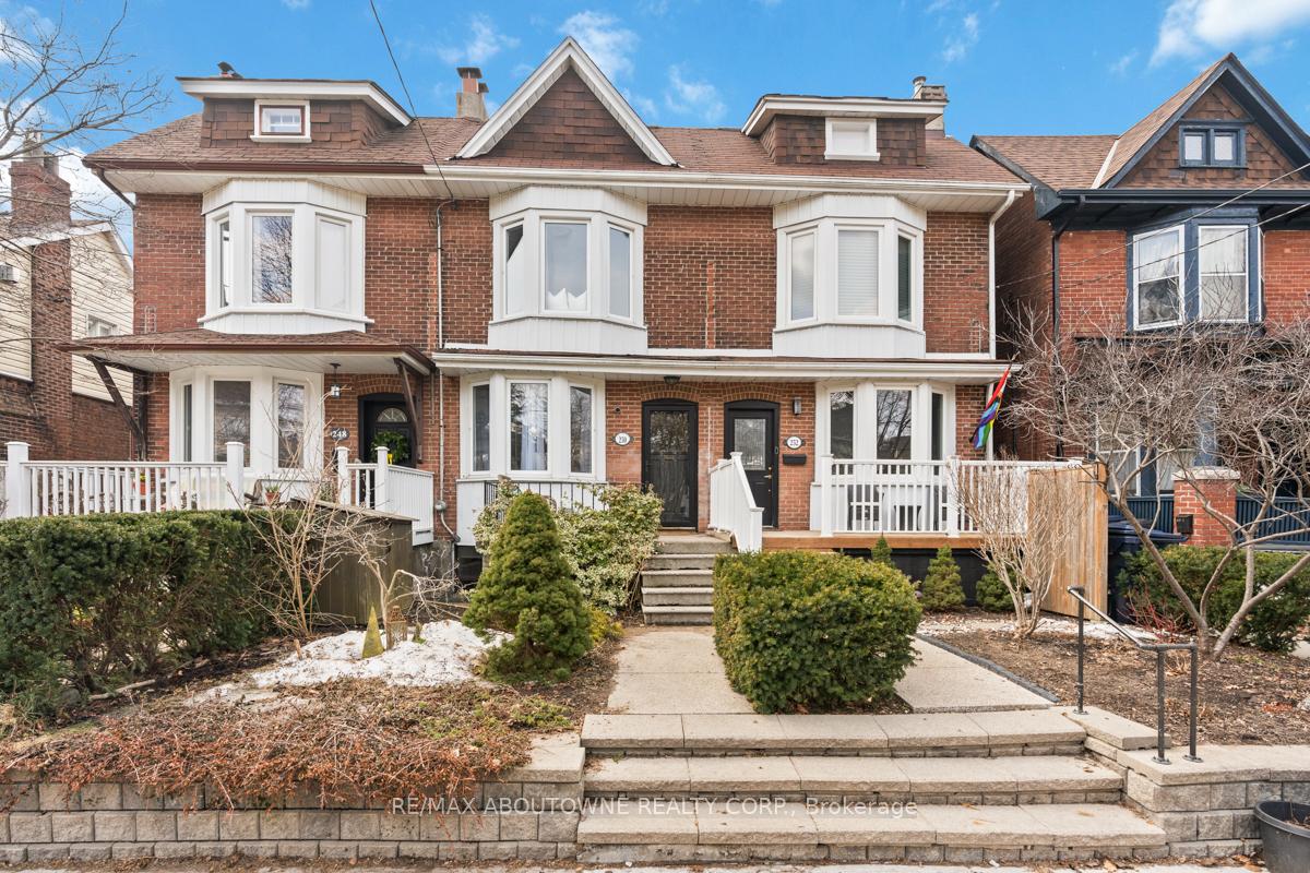 Photo 1 of 250 Lee Avenue, Toronto, The Beaches — HOMEH