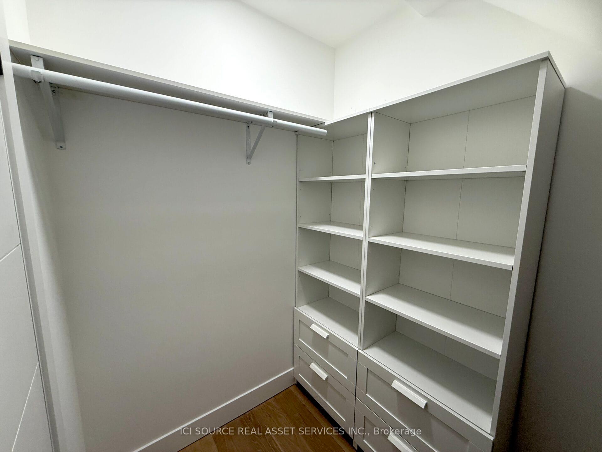 Photo 7 of Unit 4, 146 Brunswick Avenue, Toronto, University — HOMEH