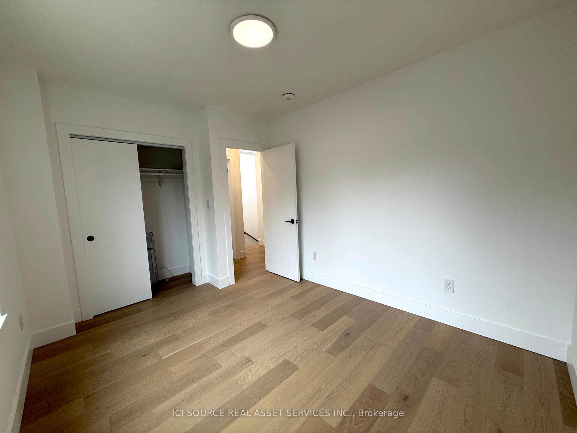 Photo 10 of Unit 4, 146 Brunswick Avenue, Toronto, University — HOMEH