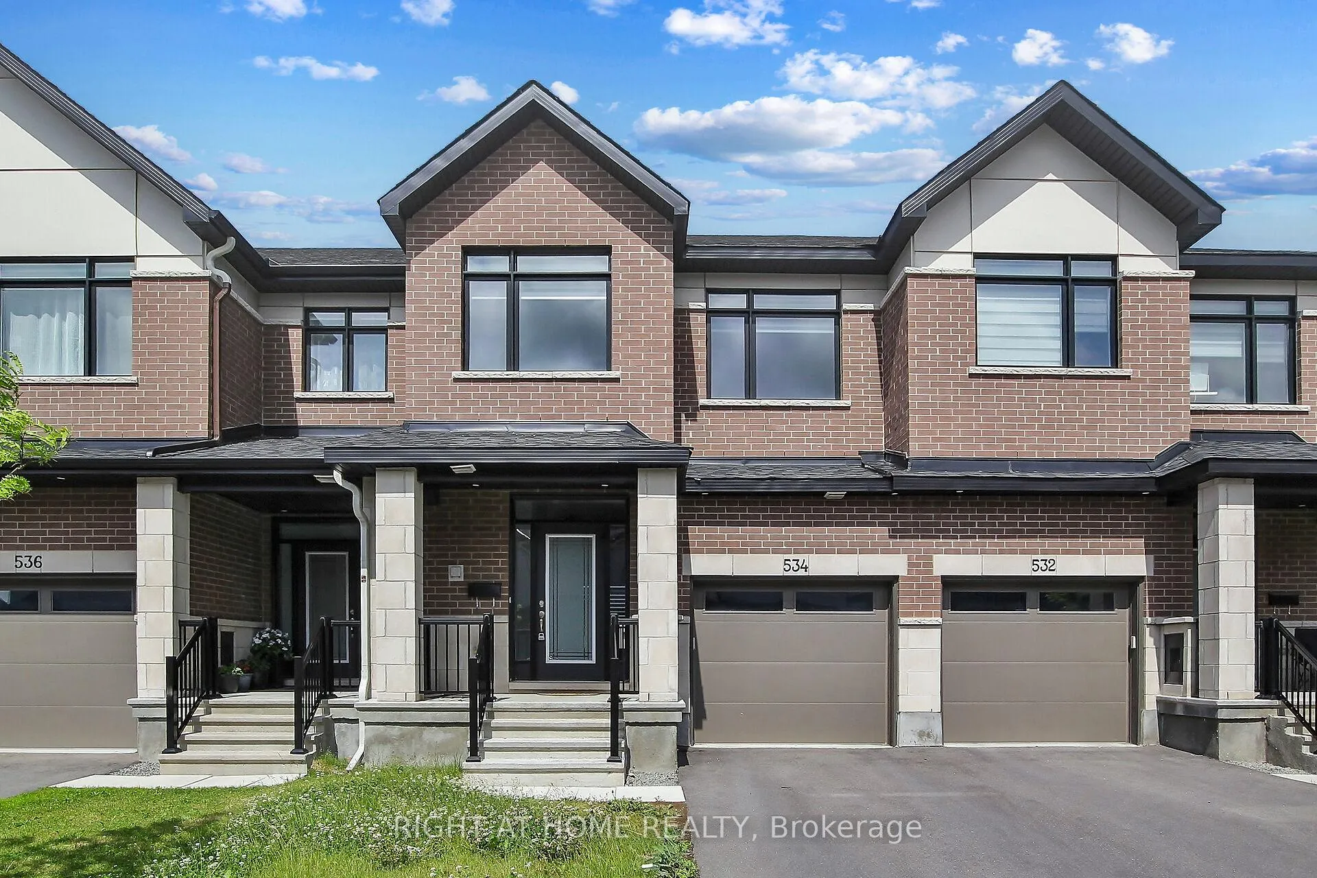 Photo 1 of 534 Corretto Place, Ottawa, Barrhaven - Heritage Park — HOMEH