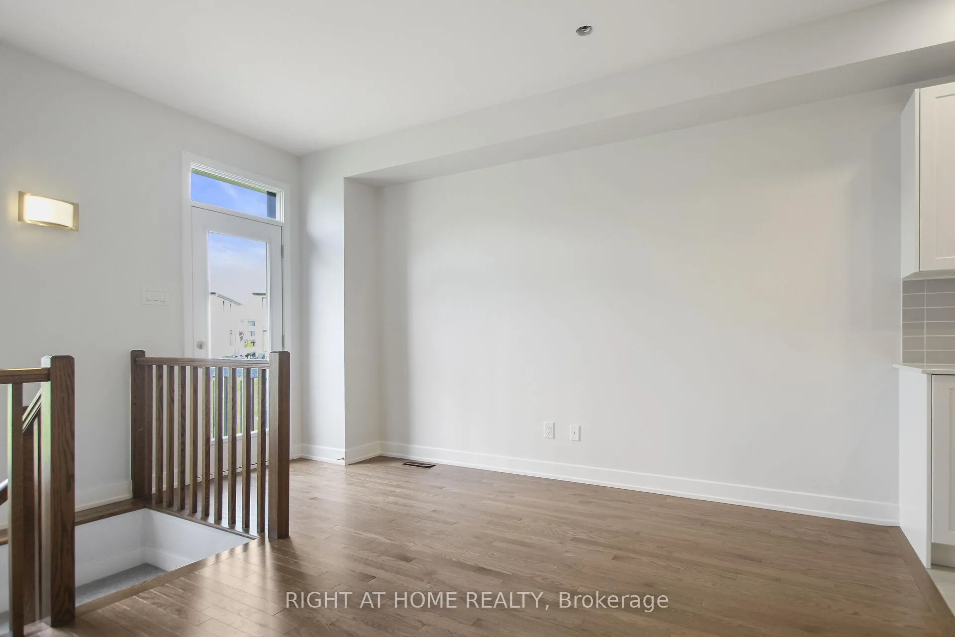 Photo 15 of 534 Corretto Place, Ottawa, Barrhaven - Heritage Park — HOMEH