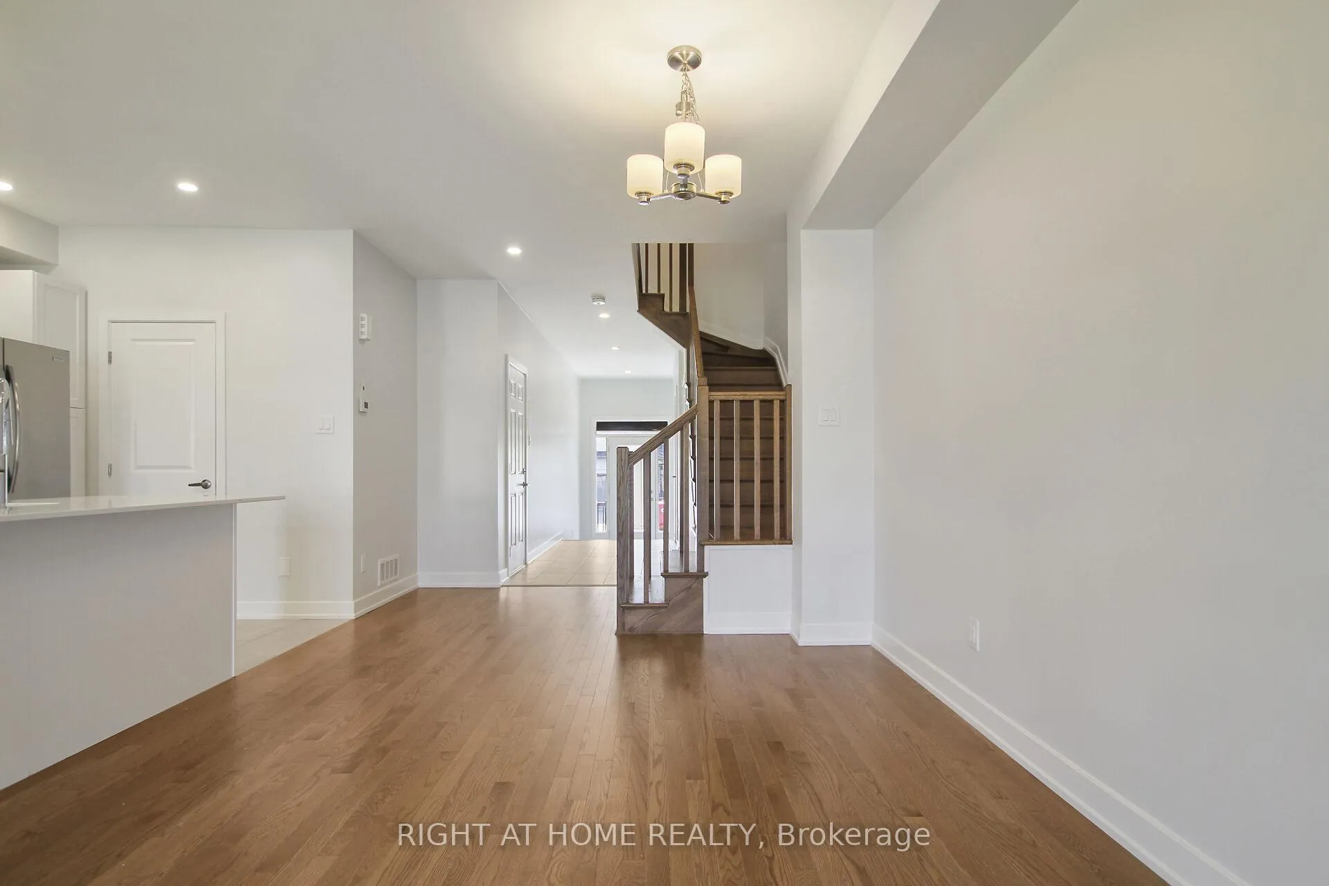 Photo 20 of 534 Corretto Place, Ottawa, Barrhaven - Heritage Park — HOMEH