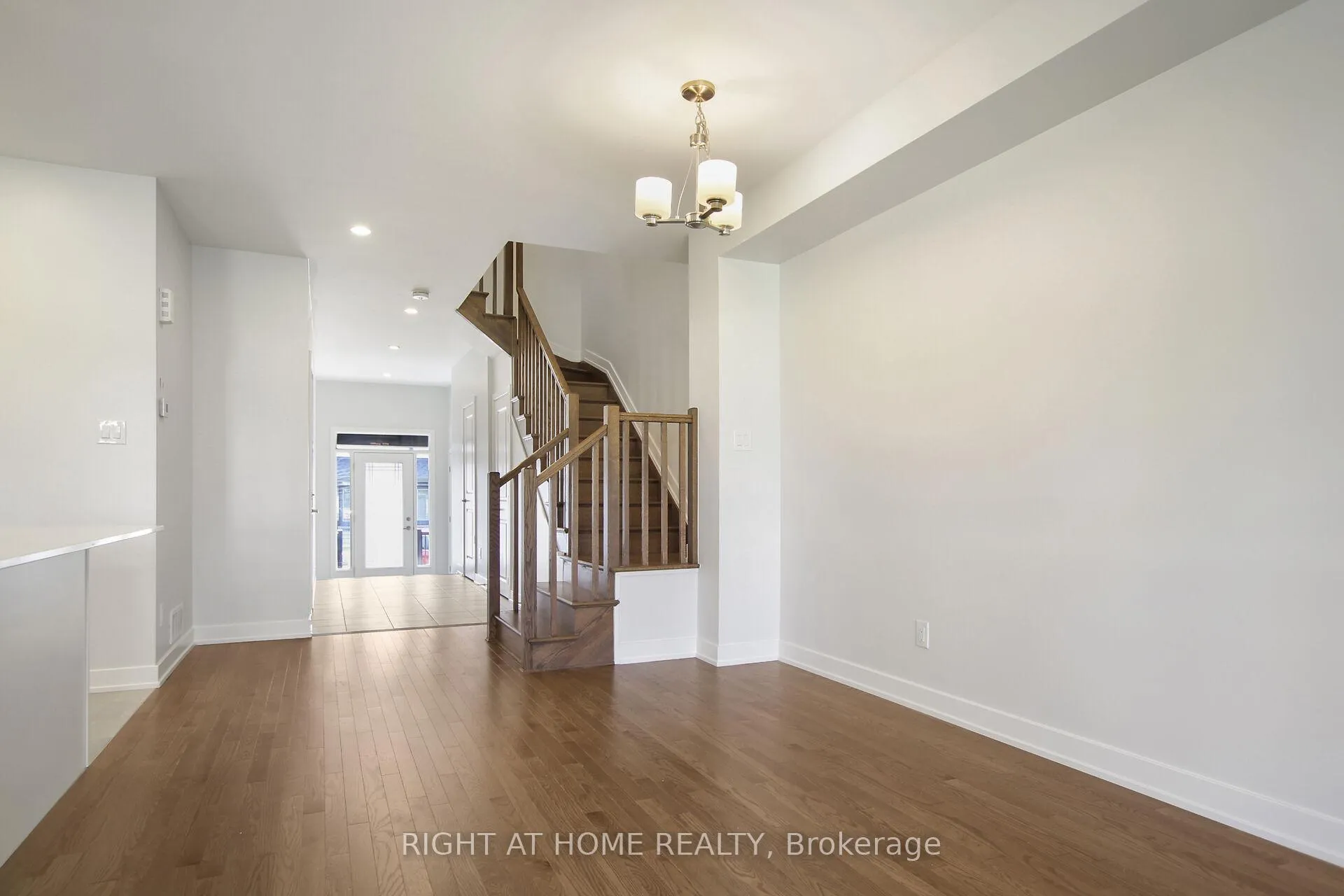 Photo 22 of 534 Corretto Place, Ottawa, Barrhaven - Heritage Park — HOMEH