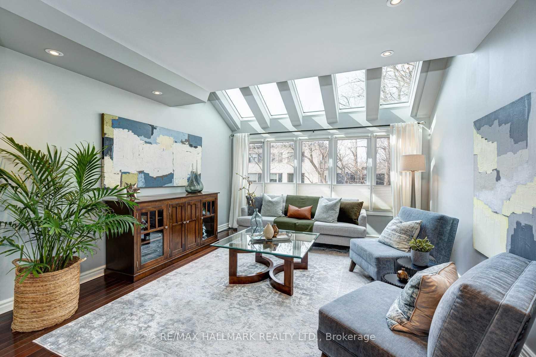 Photo 1 of 10A Victoria Park Avenue, Toronto, The Beaches — HOMEH