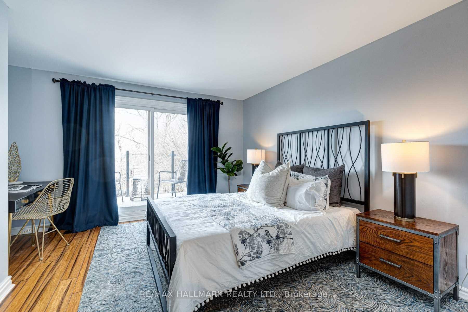 Photo 13 of 10A Victoria Park Avenue, Toronto, The Beaches — HOMEH