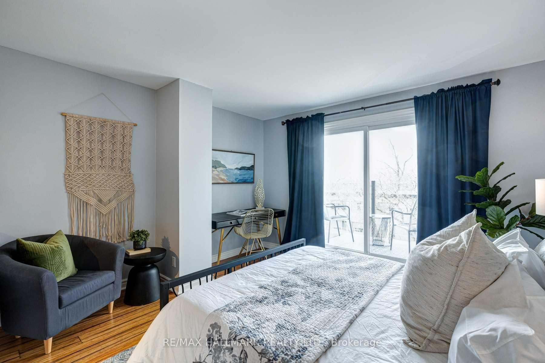 Photo 14 of 10A Victoria Park Avenue, Toronto, The Beaches — HOMEH