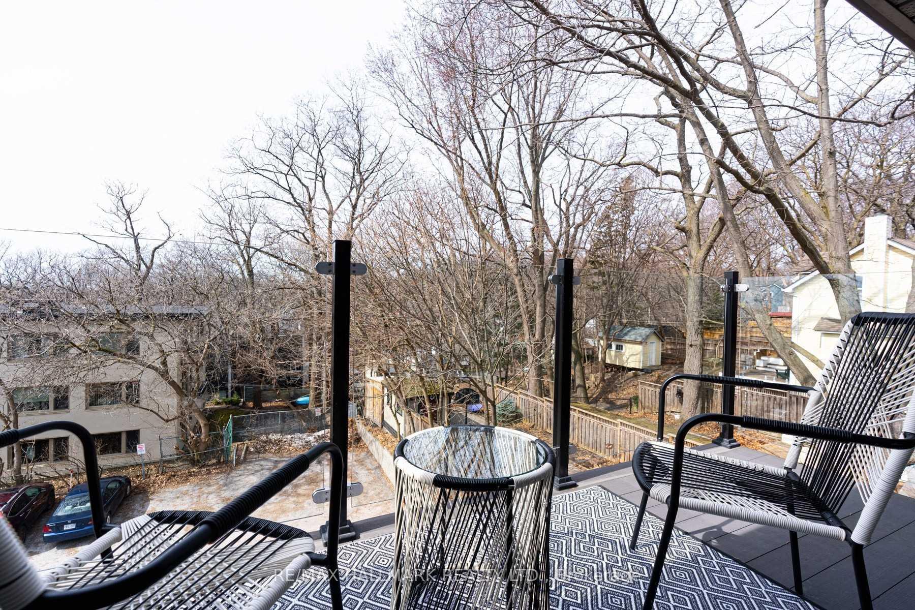 Photo 18 of 10A Victoria Park Avenue, Toronto, The Beaches — HOMEH