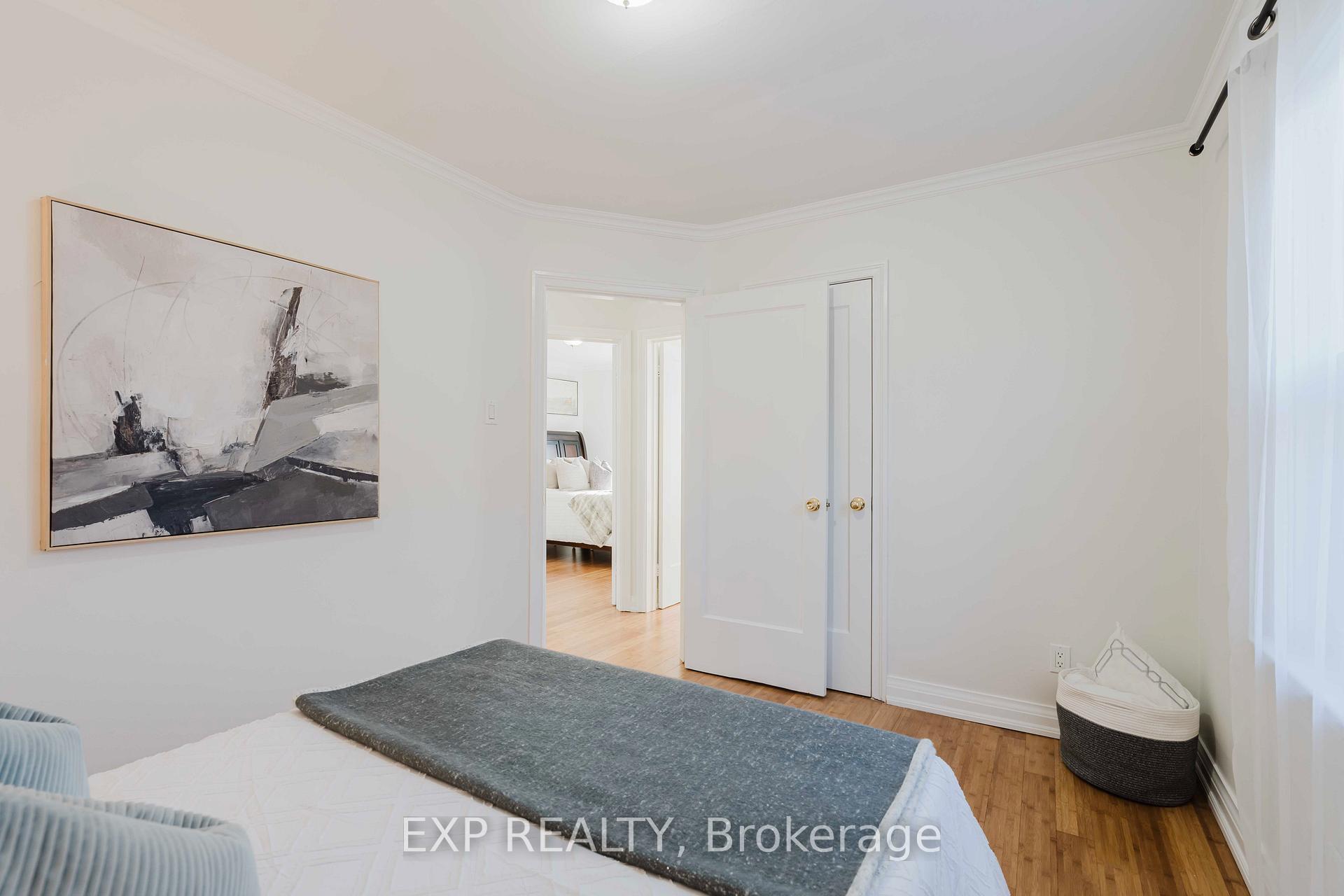 Photo 19 of 17 Camrose Crescent, Scarborough, Clairlea-Birchmount — HOMEH