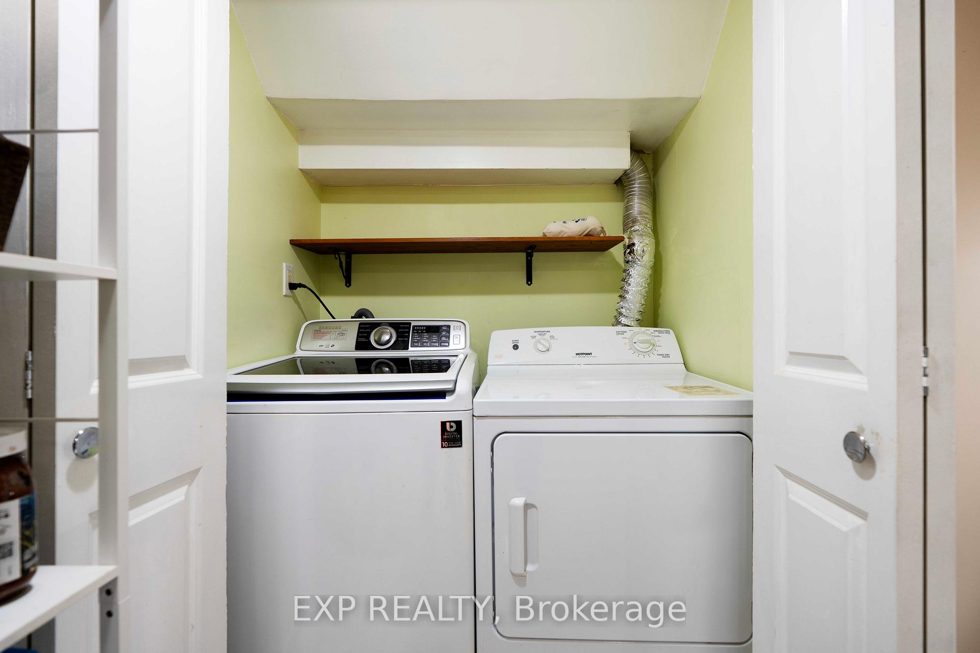 Photo 31 of 17 Camrose Crescent, Scarborough, Clairlea-Birchmount — HOMEH