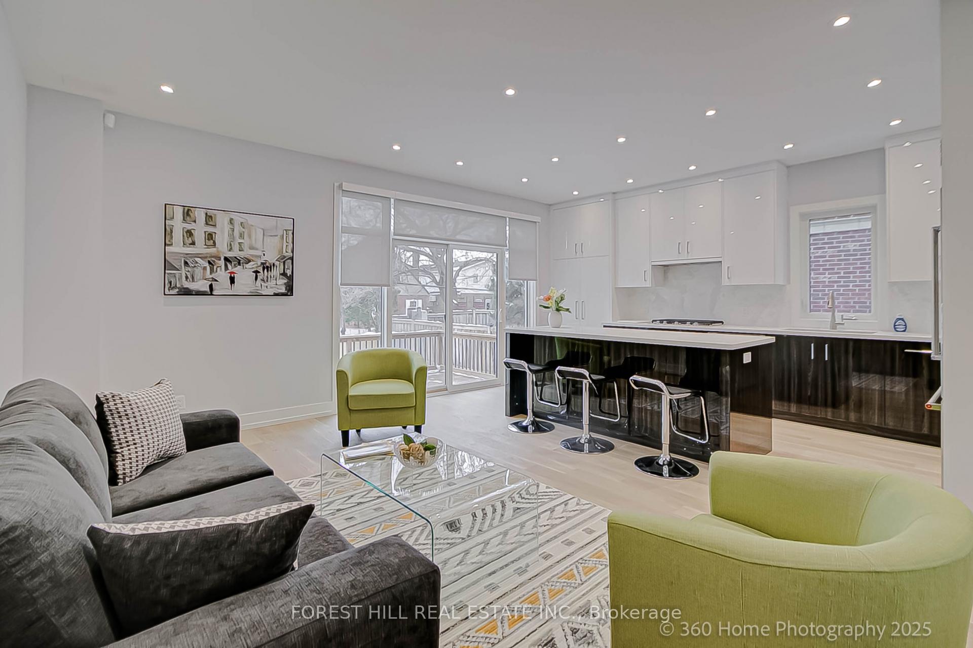 Photo 8 of 896 Coxwell Avenue, Toronto, Danforth Village-East York — HOMEH