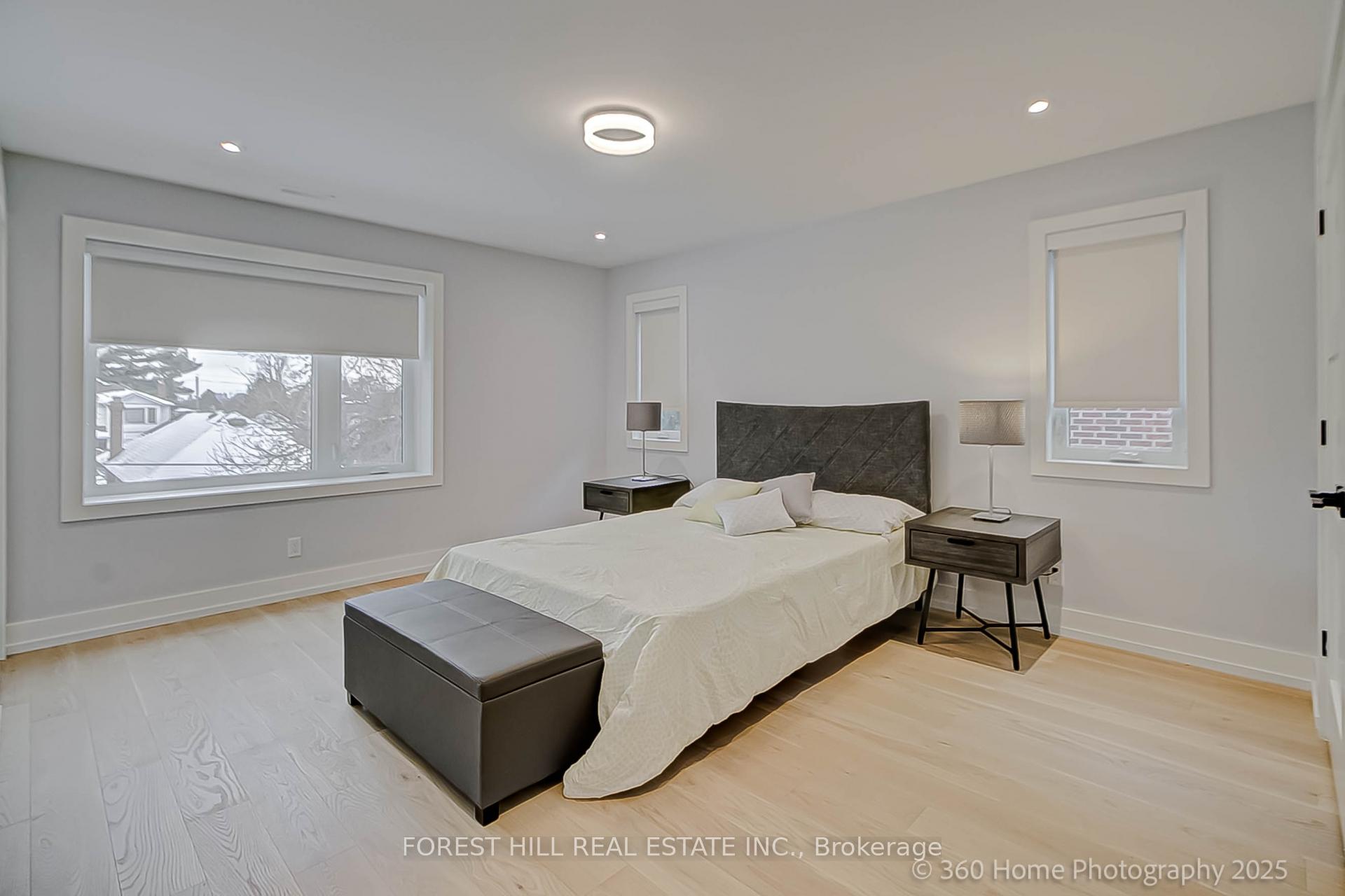 Photo 14 of 896 Coxwell Avenue, Toronto, Danforth Village-East York — HOMEH