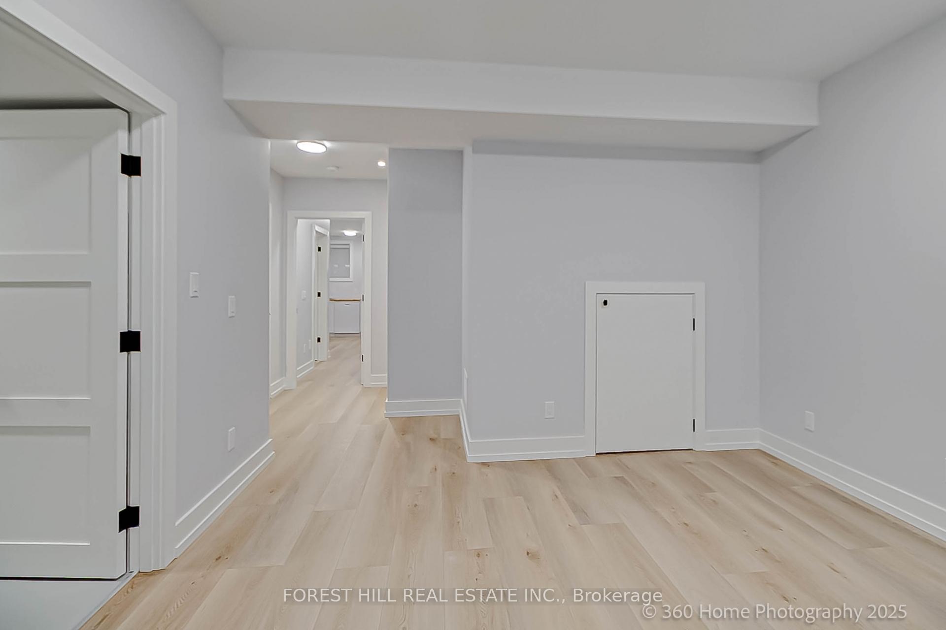 Photo 24 of 896 Coxwell Avenue, Toronto, Danforth Village-East York — HOMEH