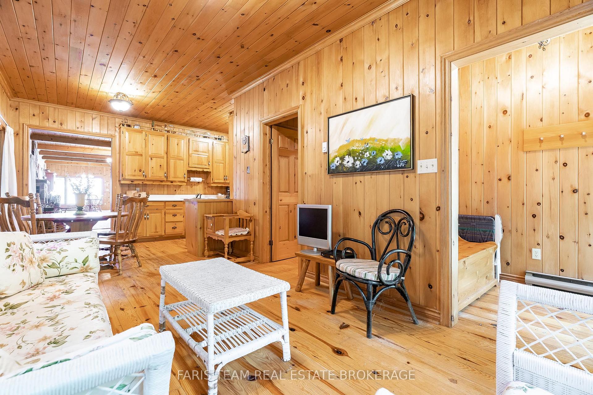 Photo 21 of 80 East Beach Road, Tiny, Rural Tiny — HOMEH