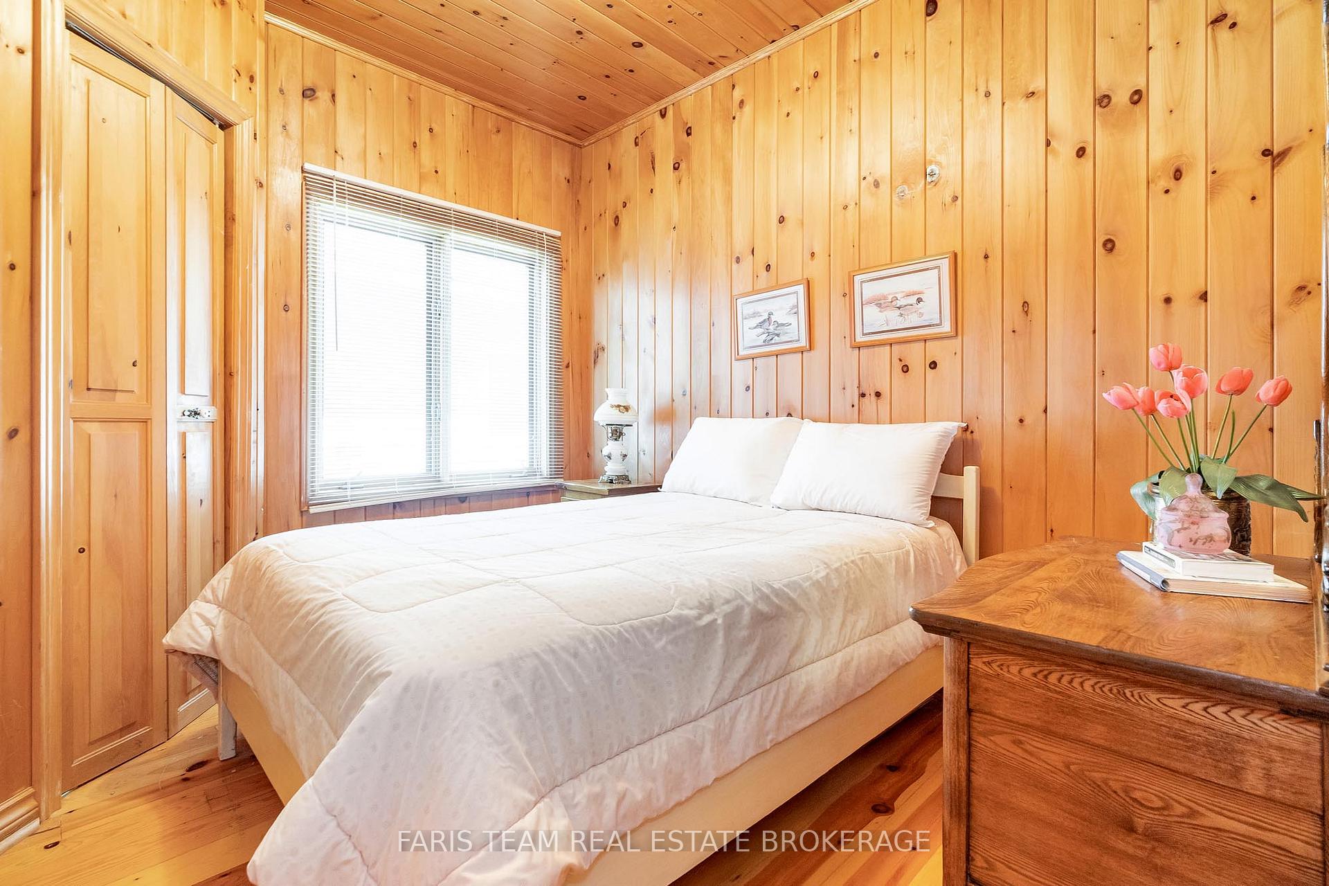 Photo 23 of 80 East Beach Road, Tiny, Rural Tiny — HOMEH