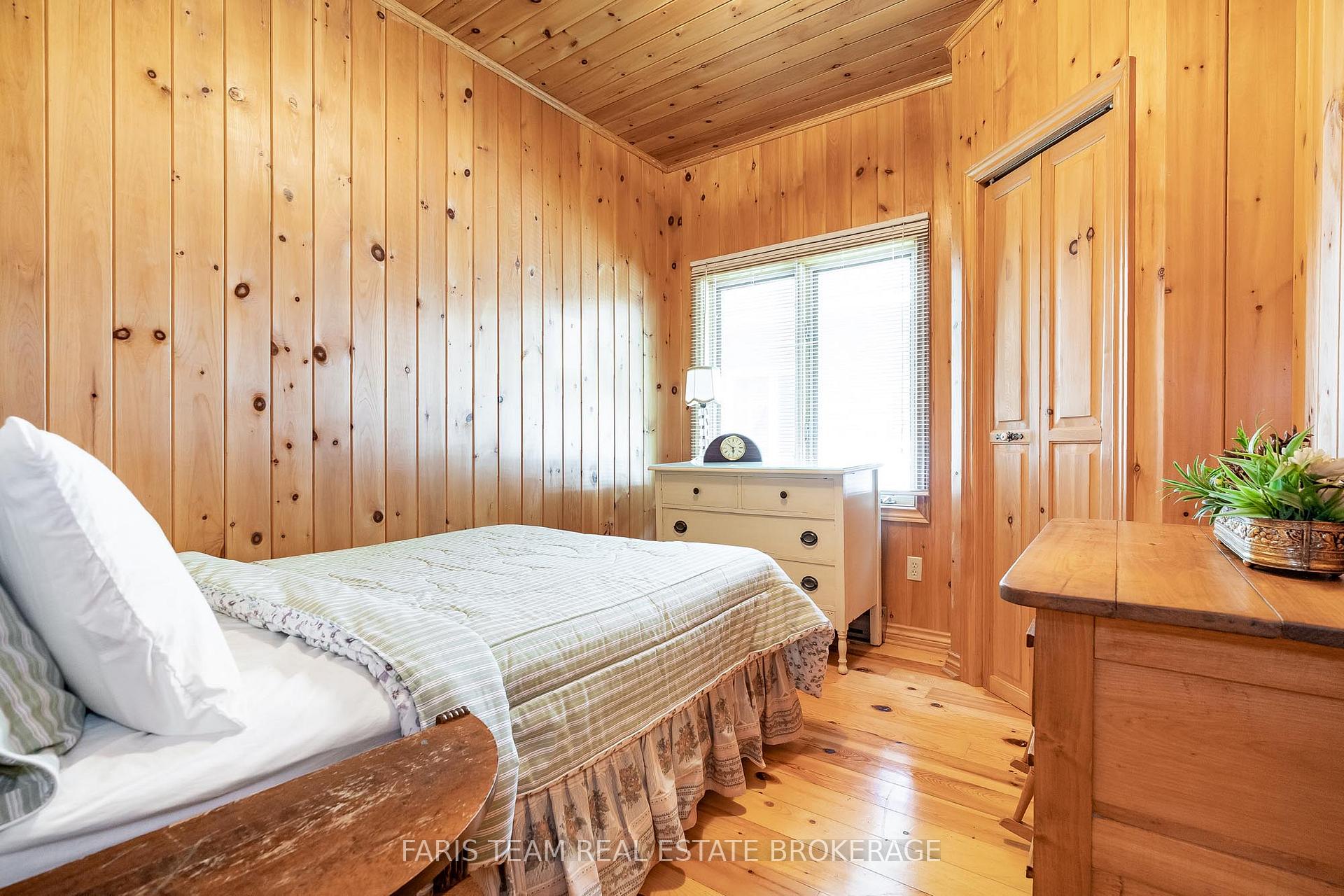 Photo 24 of 80 East Beach Road, Tiny, Rural Tiny — HOMEH