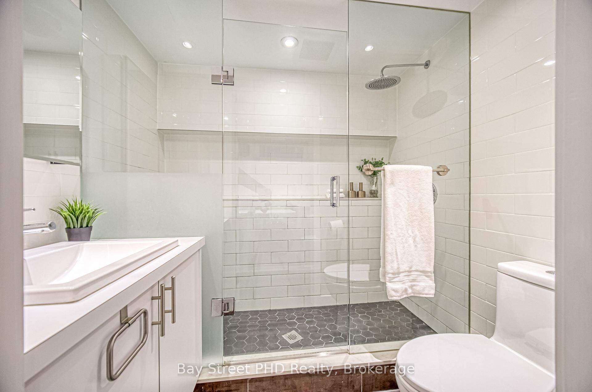 Photo 31 of 879 Logan Avenue, Toronto, North Riverdale — HOMEH