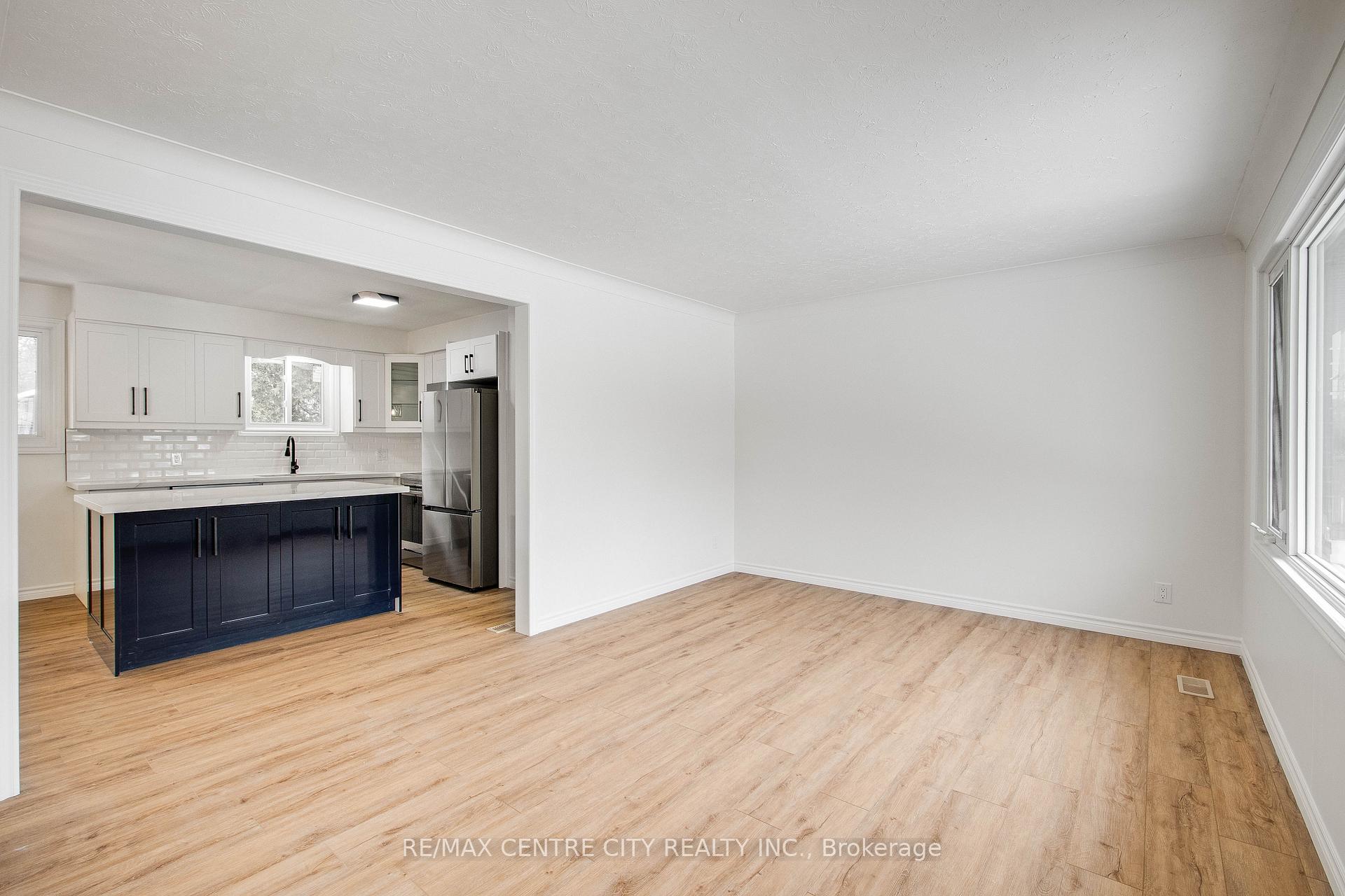 Photo 5 of 91 Milliner Street, Strathroy-Caradoc, SW — HOMEH