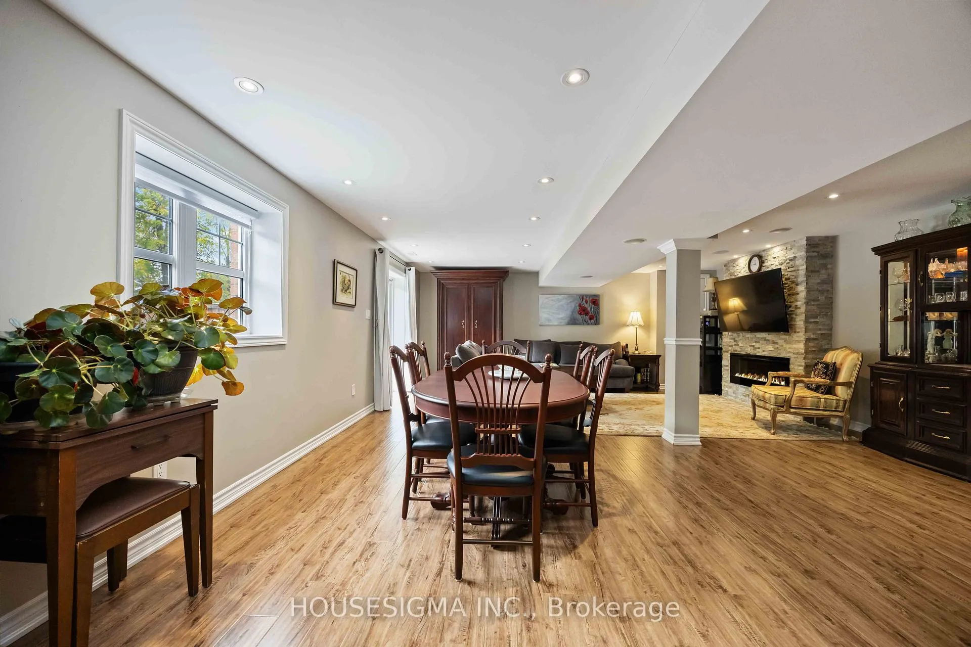 Photo 21 of 15 Paddison Place, New Tecumseth, Alliston — HOMEH