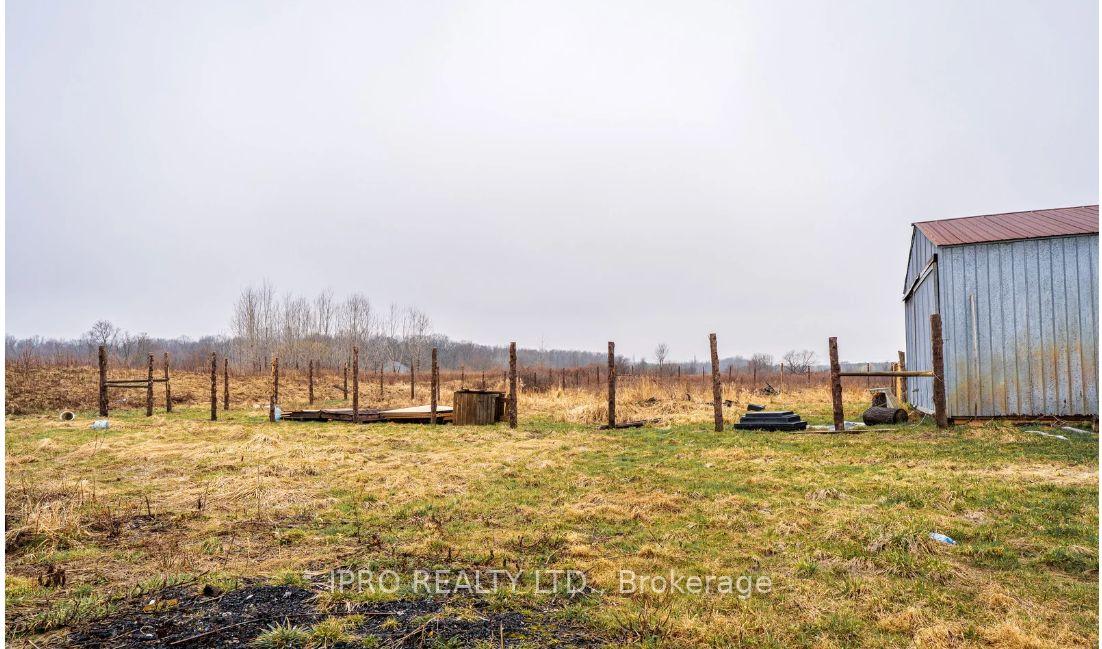 Photo 11 of 1935 Thorold Townline Road, Thorold, Port Robinson — HOMEH