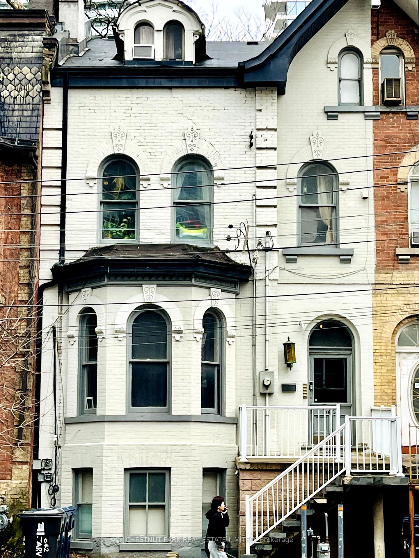 Front of Unit 4, 342 Jarvis Street