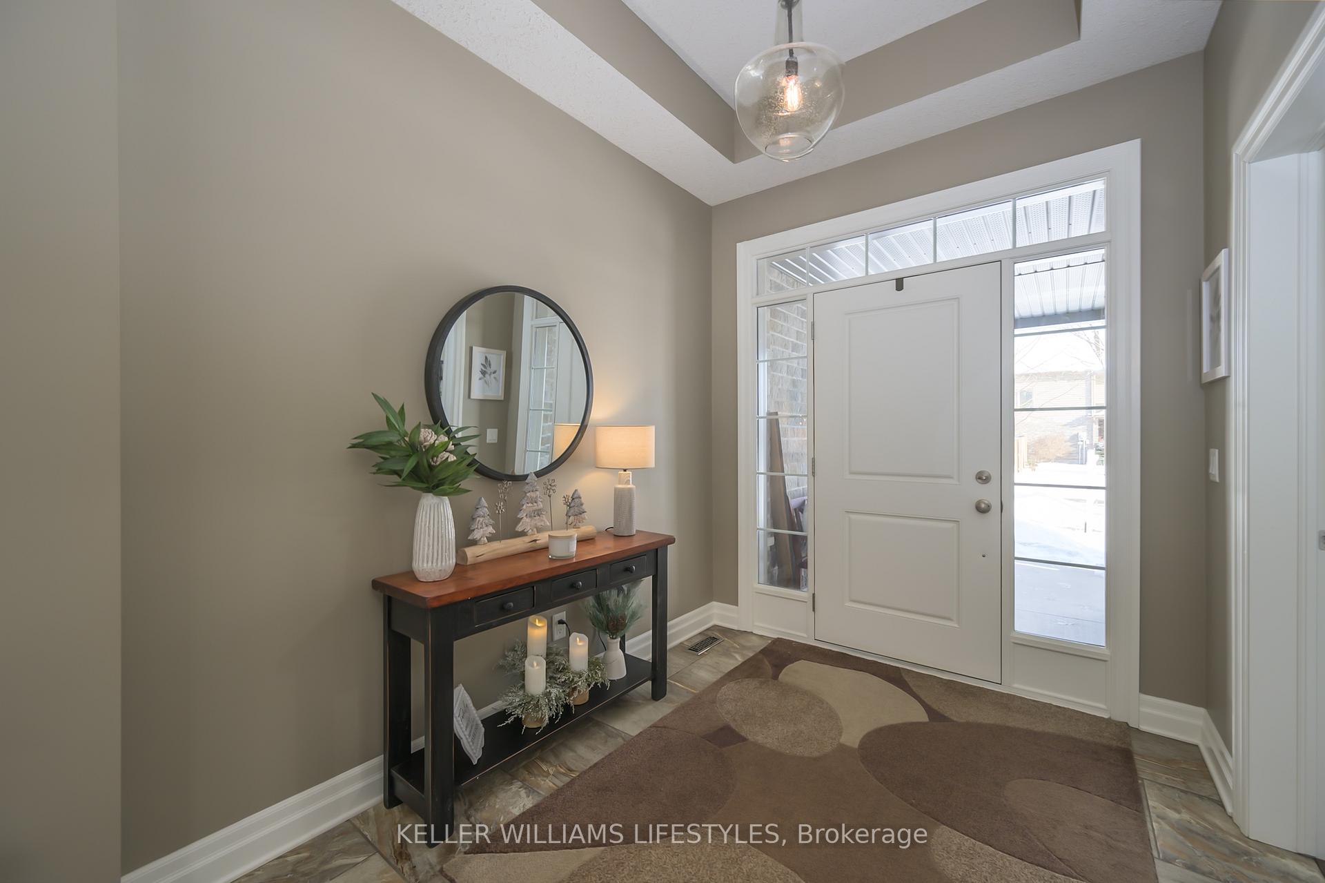 Photo 17 of 675 Bennett Crescent, Strathroy-Caradoc, Mount Brydges — HOMEH