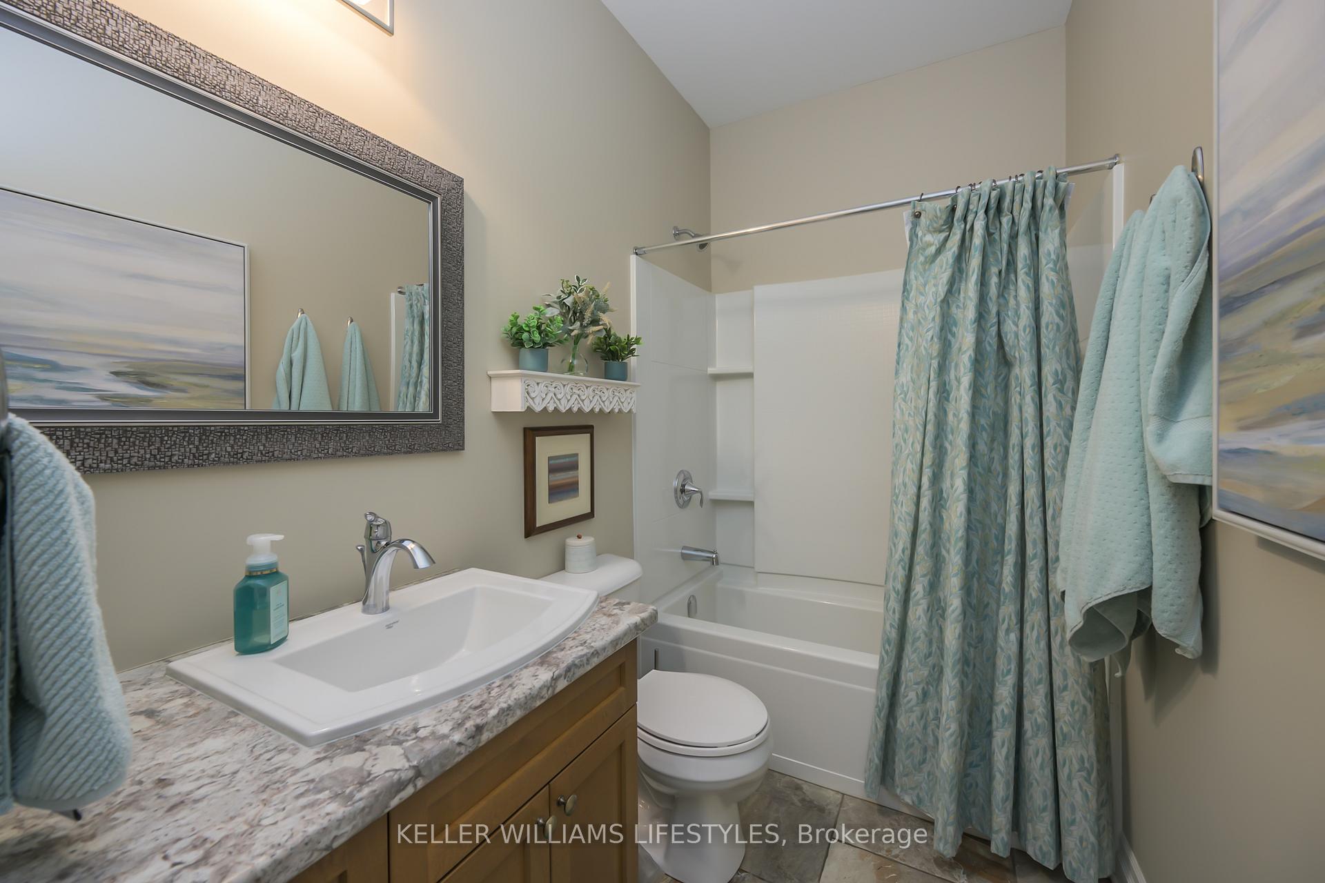 Photo 36 of 675 Bennett Crescent, Strathroy-Caradoc, Mount Brydges — HOMEH