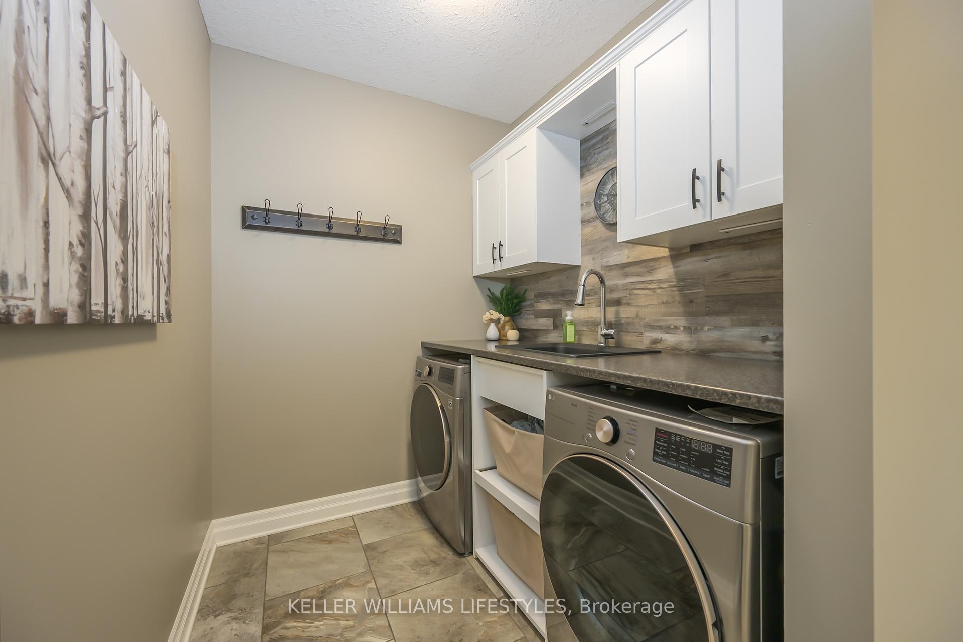 Photo 37 of 675 Bennett Crescent, Strathroy-Caradoc, Mount Brydges — HOMEH