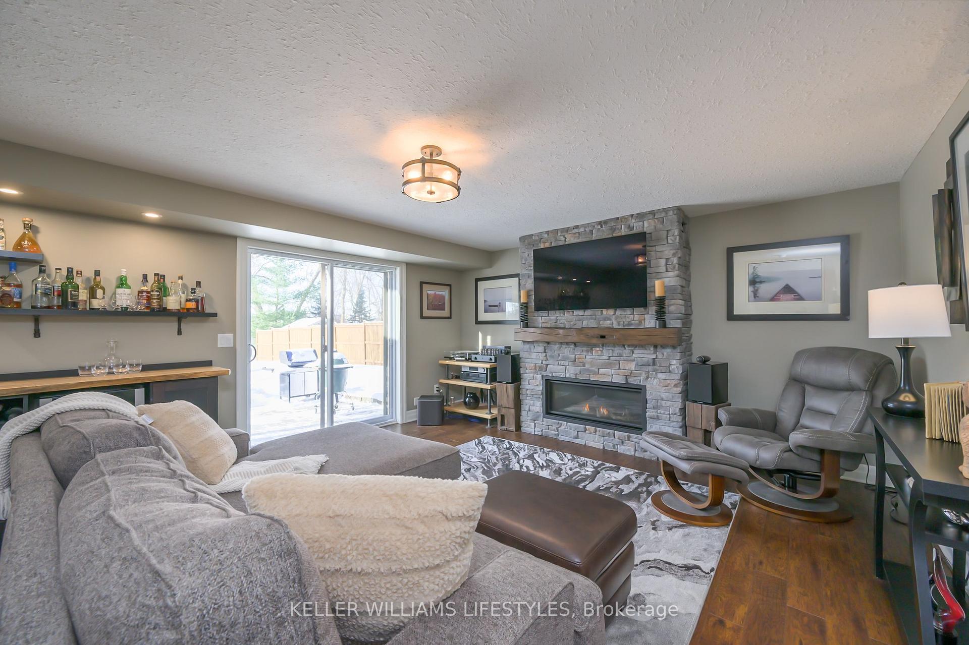Photo 38 of 675 Bennett Crescent, Strathroy-Caradoc, Mount Brydges — HOMEH