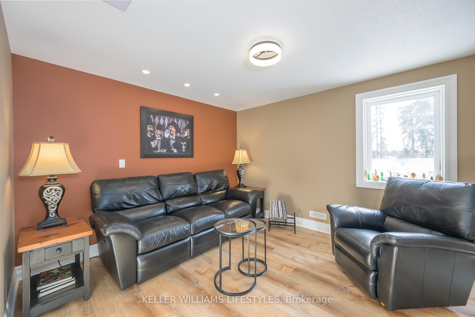 Photo 43 of 675 Bennett Crescent, Strathroy-Caradoc, Mount Brydges — HOMEH