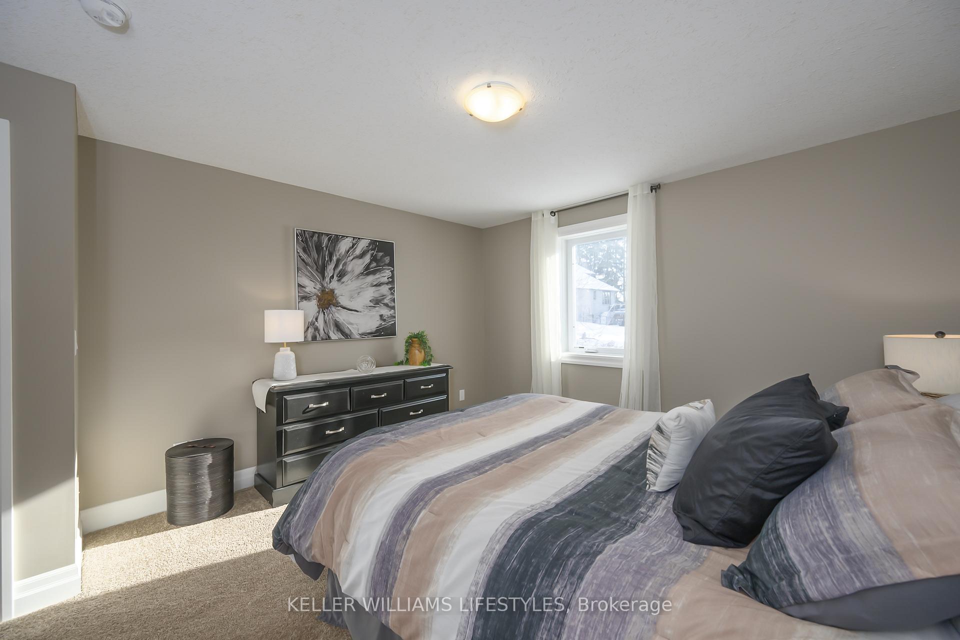 Photo 45 of 675 Bennett Crescent, Strathroy-Caradoc, Mount Brydges — HOMEH