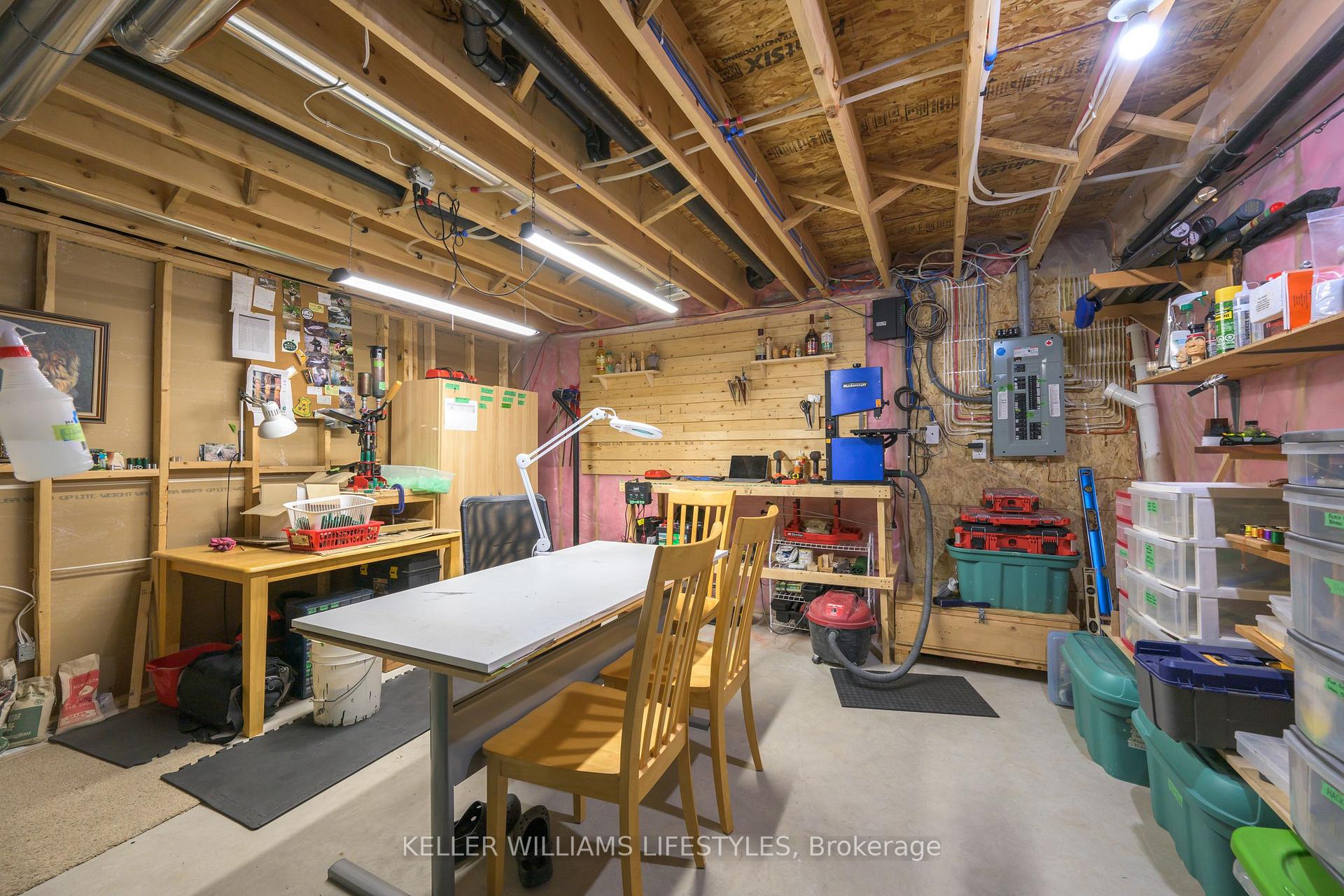 Photo 48 of 675 Bennett Crescent, Strathroy-Caradoc, Mount Brydges — HOMEH