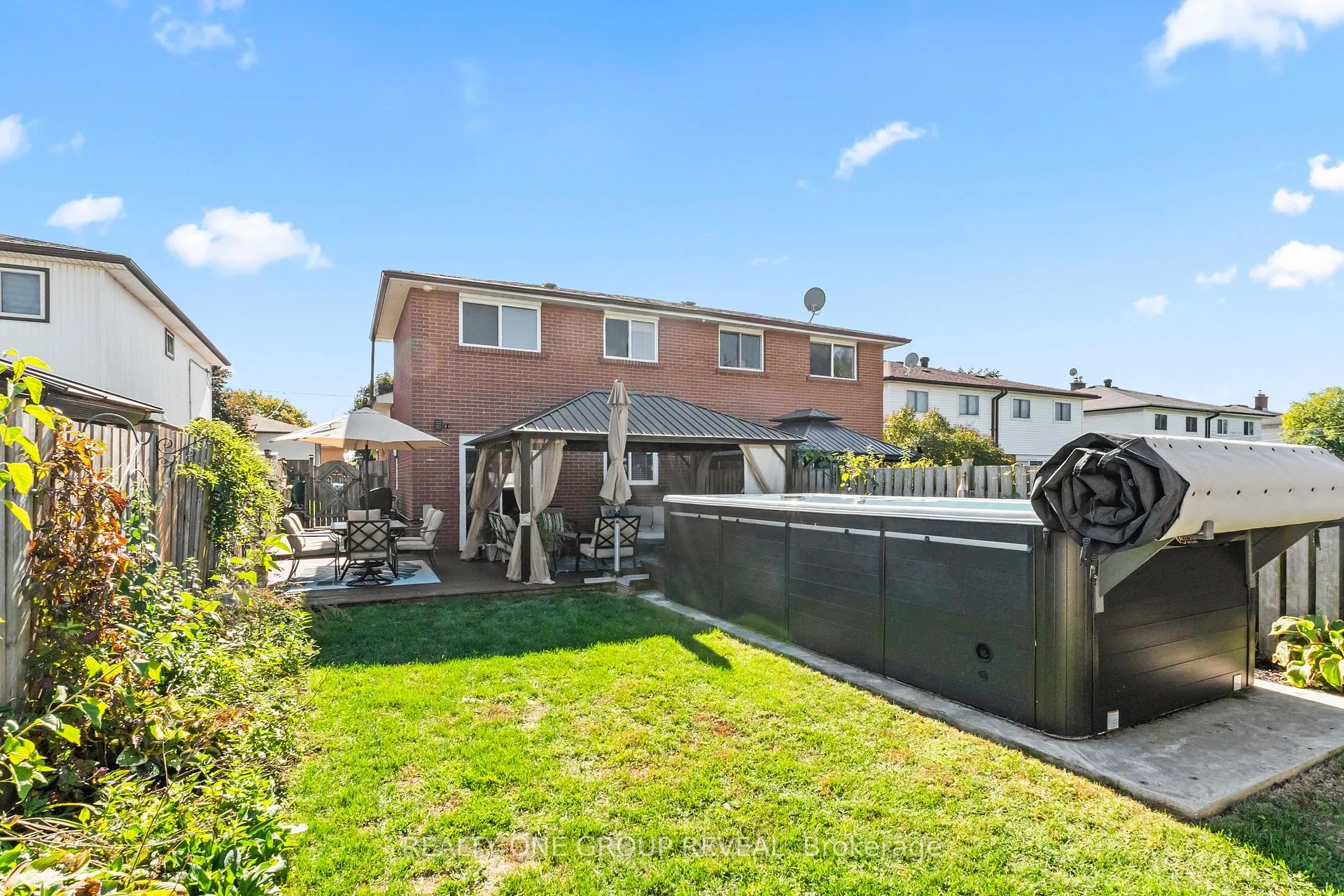 Photo 35 of 716 Kenora Avenue, Oshawa, Lakeview — HOMEH