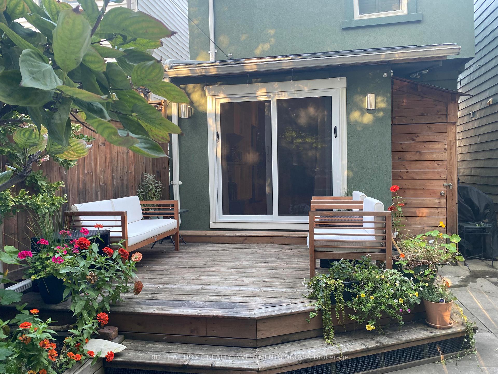 Photo 34 of 294 Jones Avenue, Toronto, South Riverdale — HOMEH